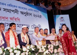 ডিম ছোড়ার মতো অপকর্ম আ’লীগের ভবিষ্যতকে আরও অনিশ্চিত করবে: আমীর খসরু