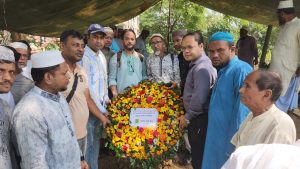 রাউজান প্রেস ক্লাবের সভাপতি সরওয়ার উদ্দিন আহমেদ জানাজা সম্পন্ন