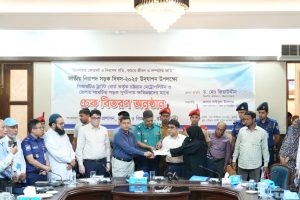 "মানসম্মত হেলমেট ও নিরাপদ গতি, কমবে জীবন ও সম্পদের ক্ষতি"