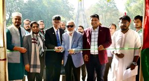 চাকসুর উদ্যােগে ফ্রি মেডিকেল ক্যাম্প অনুষ্ঠিত 2 চাকসুর উদ্যােগে ফ্রি মেডিকেল ক্যাম্প অনুষ্ঠিত