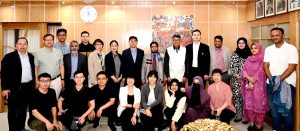 চবি উপাচার্যের সঙ্গে মেরিন সায়েন্স ইনস্টিটিউটের ইন্টারন্যাশনাল কনফারেন্সে আগত গবেষকবৃন্দের সাক্ষাৎ