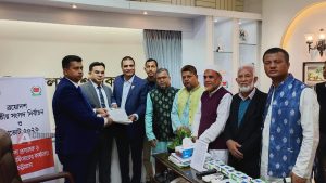 বহু ত্যাগের বিনিময়ে আমরা ভোটাধিকার ফিরে পেয়েছি-আমির খসরু 7 বহু ত্যাগের বিনিময়ে আমরা ভোটাধিকার ফিরে পেয়েছি-আমির খসরু