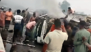 প্রচ্ছদ