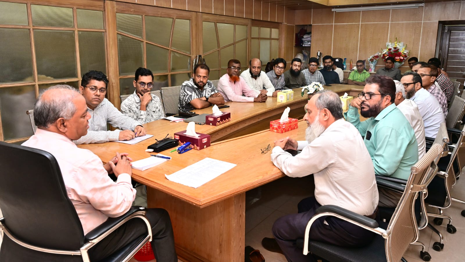 প্রচ্ছদ 135 প্রচ্ছদ