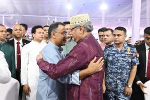 জাতীয় ঈদগাহে প্রধান জামাত, অংশ নিলেন রাষ্ট্রপতি ও প্রধানমন্ত্রী 2 জাতীয় ঈদগাহে প্রধান জামাত, অংশ নিলেন রাষ্ট্রপতি ও প্রধানমন্ত্রী