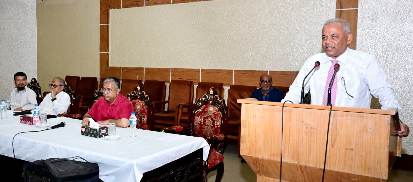 প্রচ্ছদ