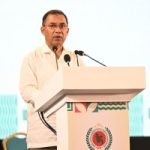 ডিসিদের নির্ভয়ে নিরপেক্ষভাবে কাজ করতে বললেন প্রধানমন্ত্রী