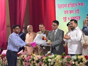 ডিজিটাল নকলকে প্রতিহত করতে হবে : শিক্ষামন্ত্রী