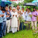 চট্টগ্রামে পৌঁছেই সহযোদ্ধার কবর জিয়ারত করলেন সিডিএ চেয়ারম্যান