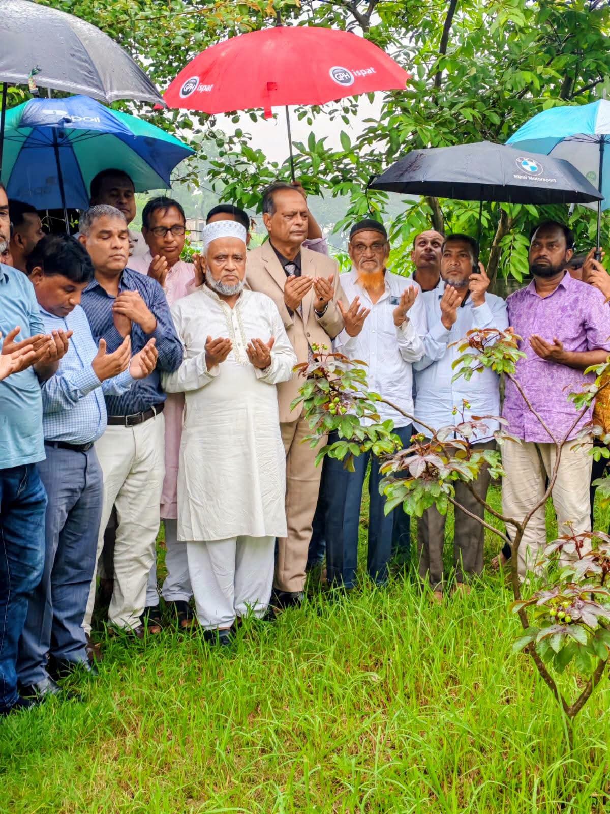 প্রচ্ছদ 136 প্রচ্ছদ