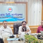 ক্ষতিগ্রস্ত সড়ক দ্রুত সংস্কার করা হবে: চসিক মেয়র ডা. শাহাদাত