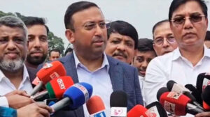 প্রধানমন্ত্রীর ভারত সফর নিয়ে দুই দেশ কাজ করছে: হুমায়ুন কবির প্রধানমন্ত্রীর ভারত সফর নিয়ে দুই দেশ কাজ করছে: হুমায়ুন কবির
