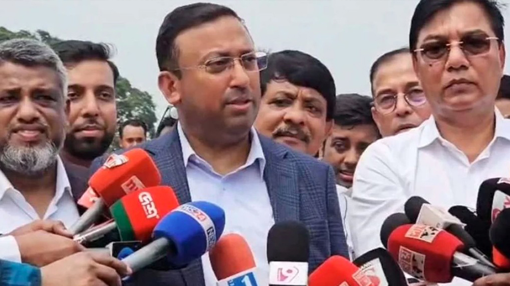প্রধানমন্ত্রীর ভারত সফর নিয়ে দুই দেশ কাজ করছে: হুমায়ুন কবির প্রধানমন্ত্রীর ভারত সফর নিয়ে দুই দেশ কাজ করছে: হুমায়ুন কবির