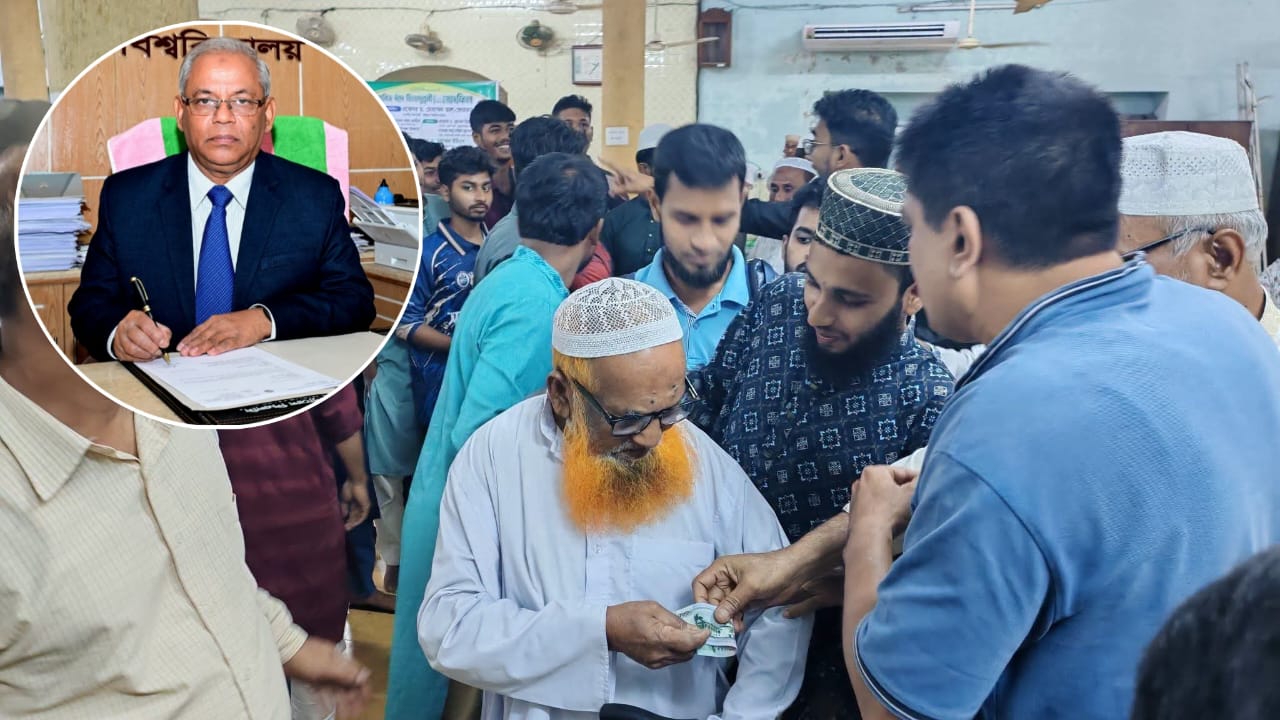 ঈদে মিলাদুন্নবী’র মাহফিলে তোবারক না পাওয়াদের ১০০ টাকা করে বিতরণ