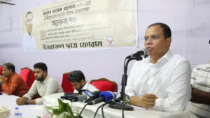 প্রধানমন্ত্রী এখনও নির্যাতনের স্মৃতিচিহ্ন বয়ে বেড়াচ্ছেন-আতিকুর রহমান রুমন প্রধানমন্ত্রী এখনও নির্যাতনের স্মৃতিচিহ্ন বয়ে বেড়াচ্ছেন-আতিকুর রহমান রুমন