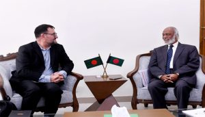 উপকূলীয় ১৪ জেলার সুরক্ষায় সাড়ে ৭ হাজার কোটি টাকার প্রকল্প: এলজিআরডি মন্ত্রীর সঙ্গে বিশ্বব্যাংকের বৈঠক